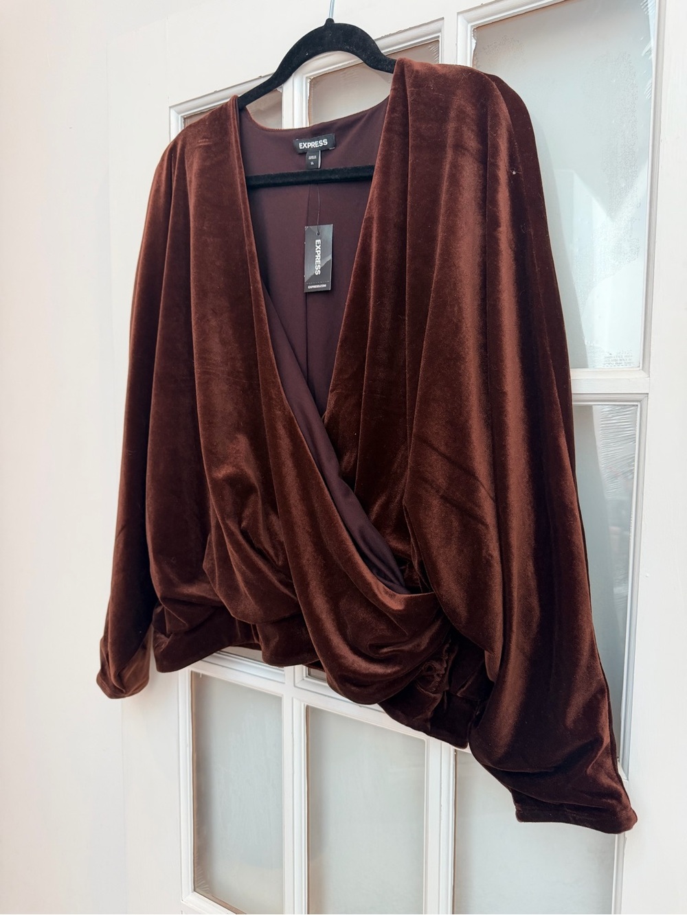 Express Chic Gothic Chocolate Brown Velvet Drape Wrap Top Blouse Size XL NWT - Picture 2 of 7